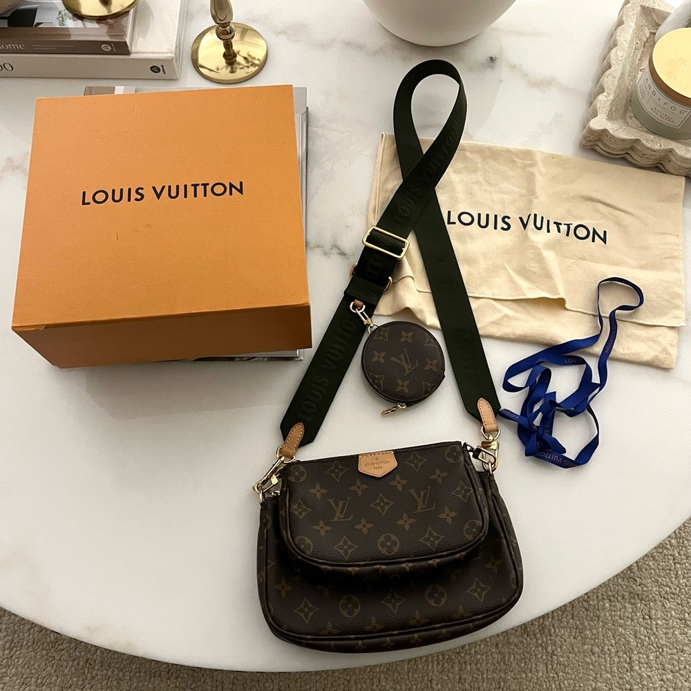 Louis Vuitton multi pochette